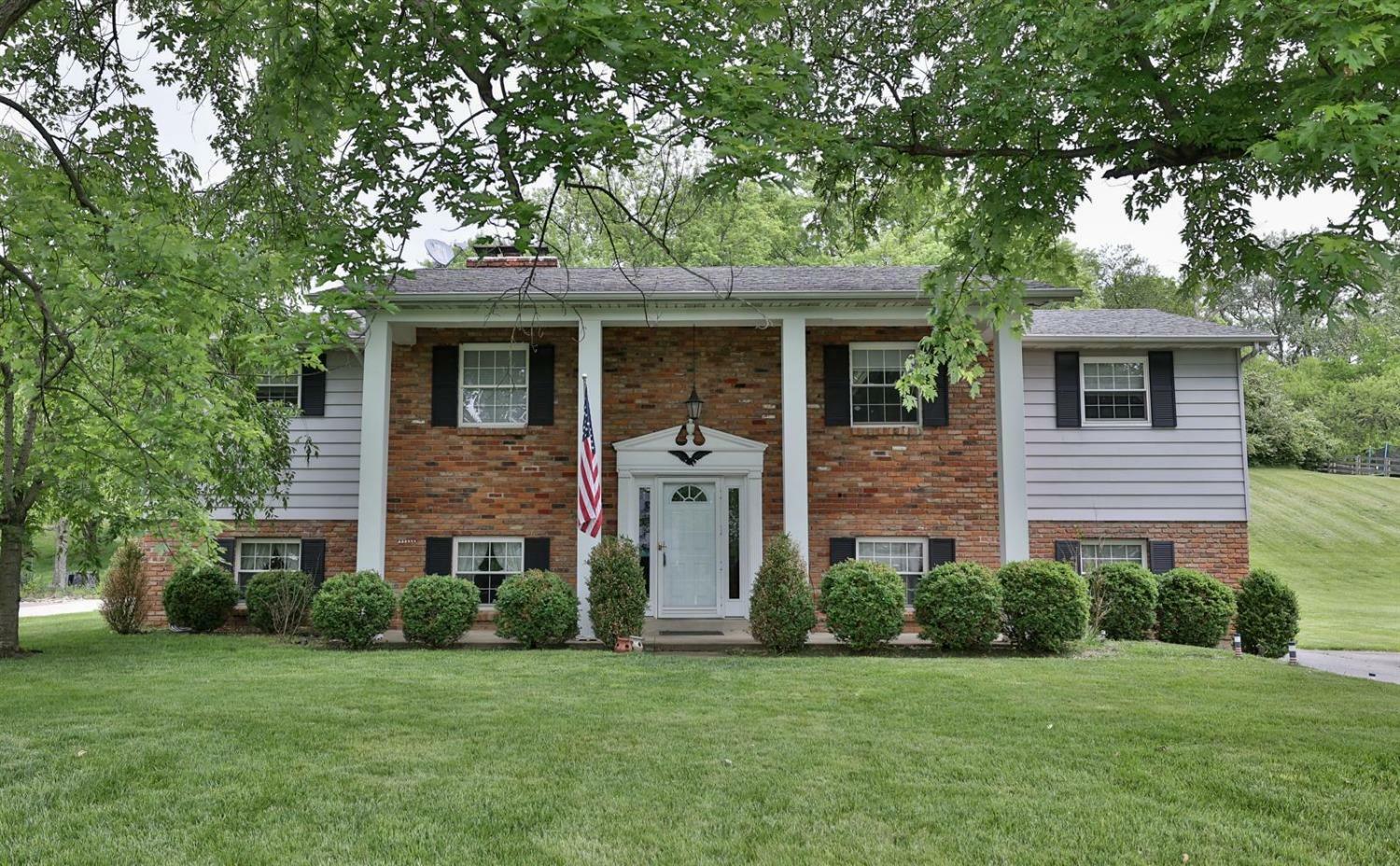 Property Photo:  10370 Kingsport Drive  OH 45241 
