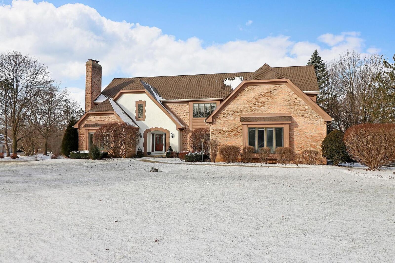 Property Photo:  12 Corey Drive  IL 60010 