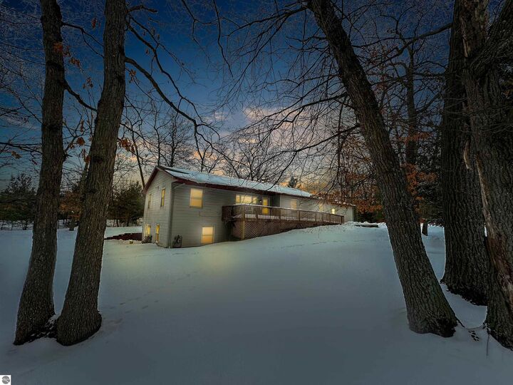 2631 S Tower Hill Road  Houghton Lake MI 48629 photo
