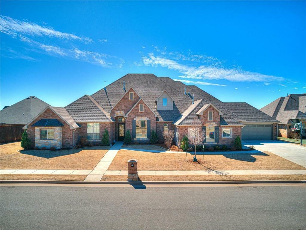 Property Photo: 1616 Thunder Court OK 73013