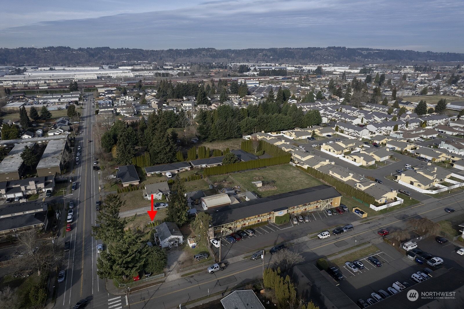 Property Photo: 507 21st Street SE WA 98002