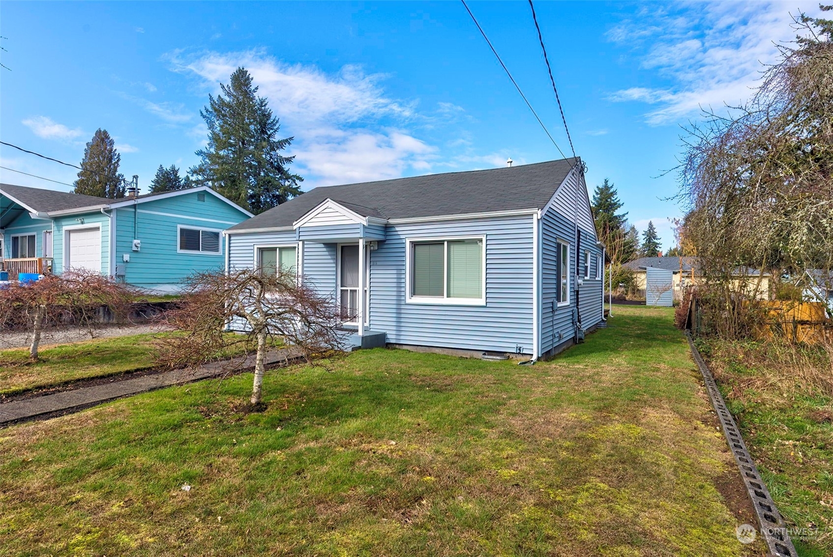 Property Photo:  1614 Conger Avenue NW  WA 98502 