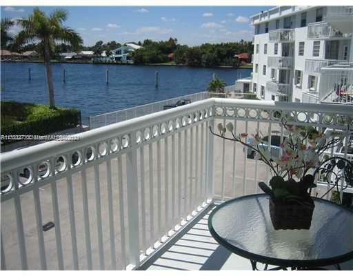 Property Photo:  1913 S Ocean Dr 323  FL 33009 