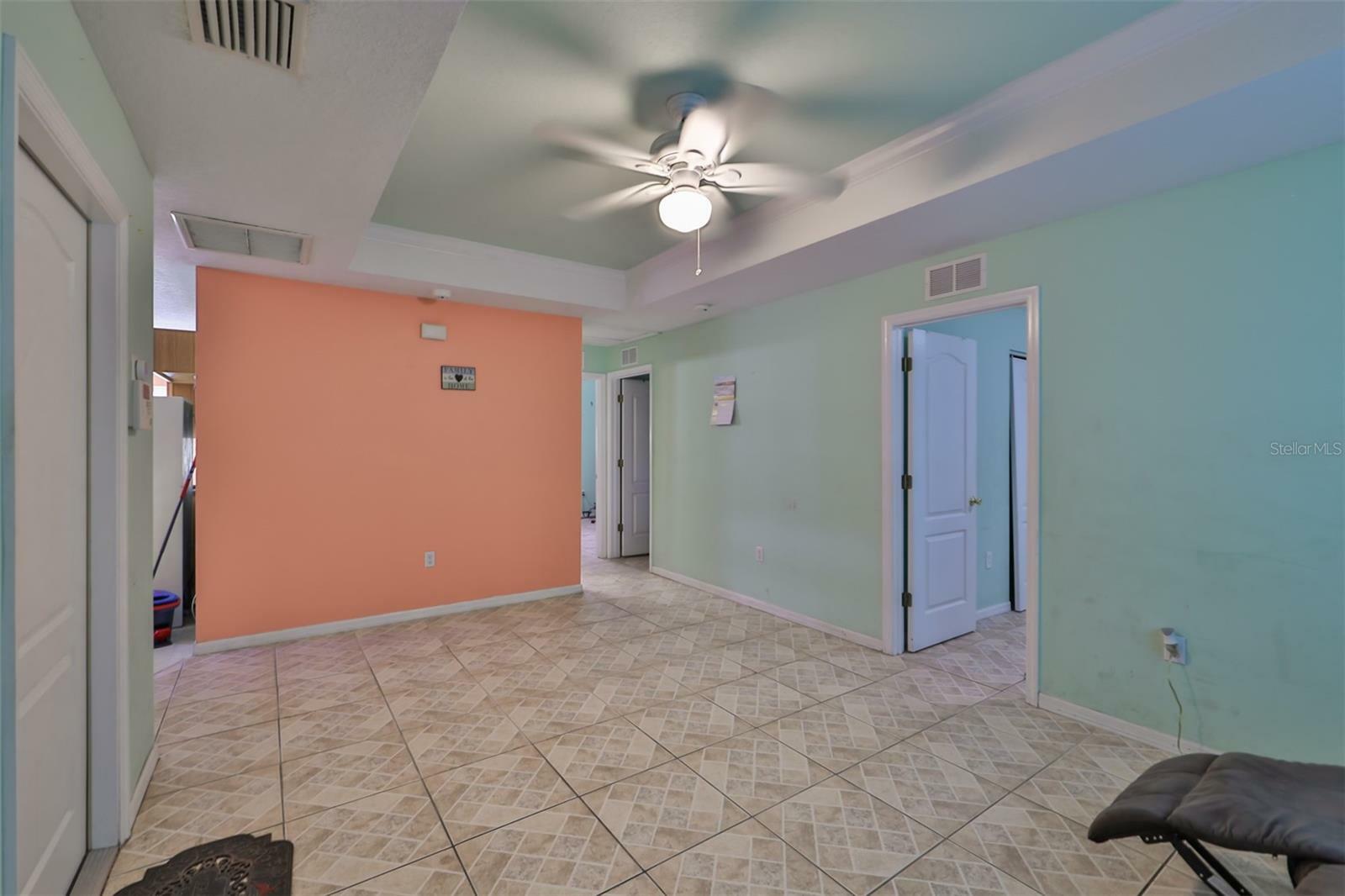 Property Photo:  1113 7th Street Court W  FL 34205 