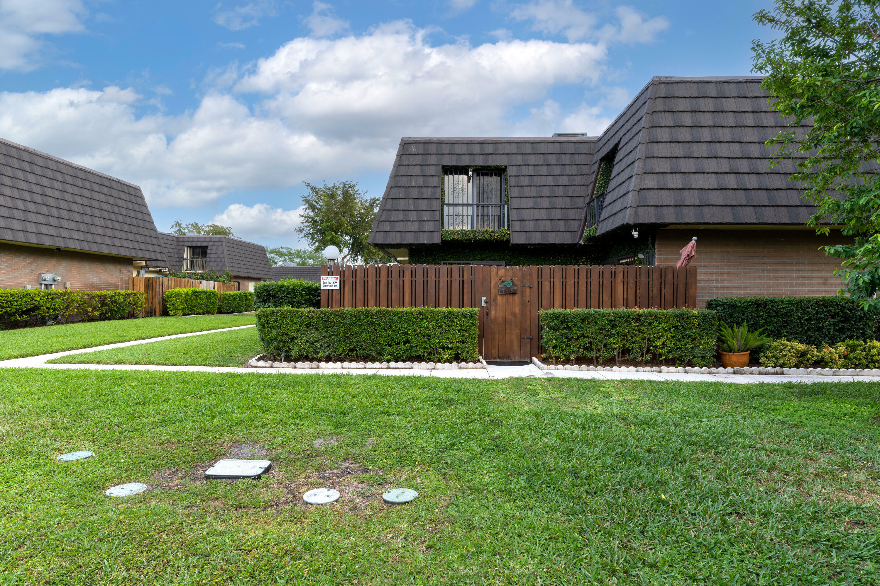 Property Photo:  4614 Cherry Road  FL 33417 