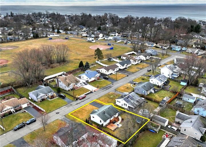 43 Aircraft Road  West Haven CT 06516 photo