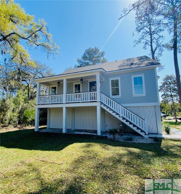 Property Photo:  122 North Street  GA 31410 