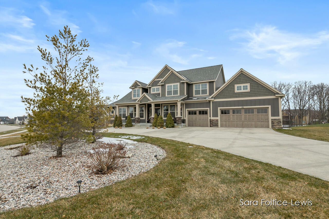 Property Photo: 553 Stonebridge Court MI 49418
