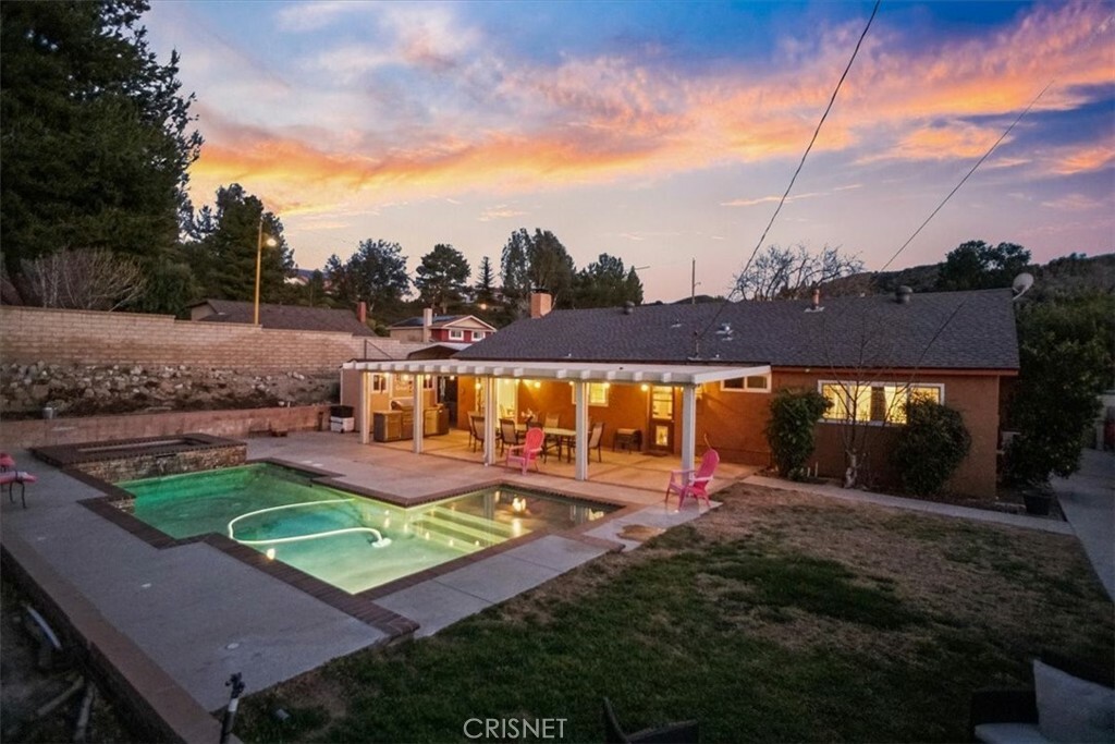 Property Photo:  23501 Adamsboro Drive  CA 91321 