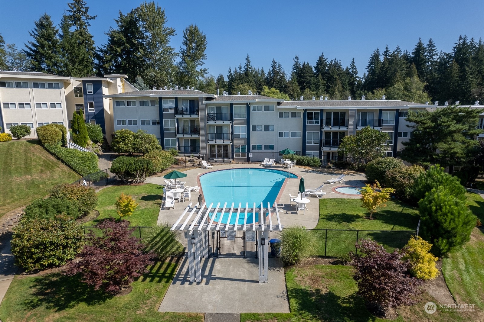 Property Photo: 12701 NE 9th Place D112 WA 98005
