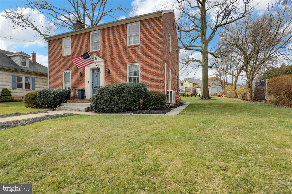 Property Photo:  252 College Avenue  PA 17201 