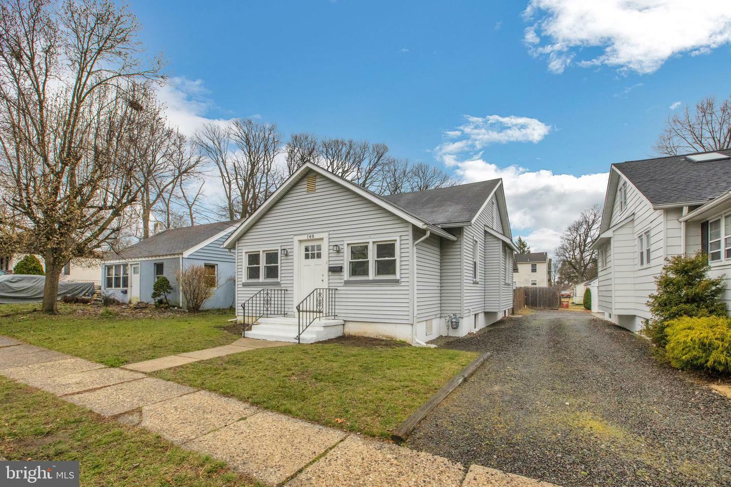 Property Photo:  148 E 4th Avenue  NJ 08078 