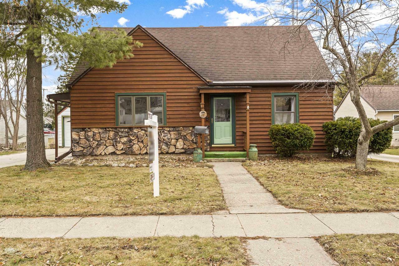 Property Photo:  115 North Pleasant Ave  WI 53549 
