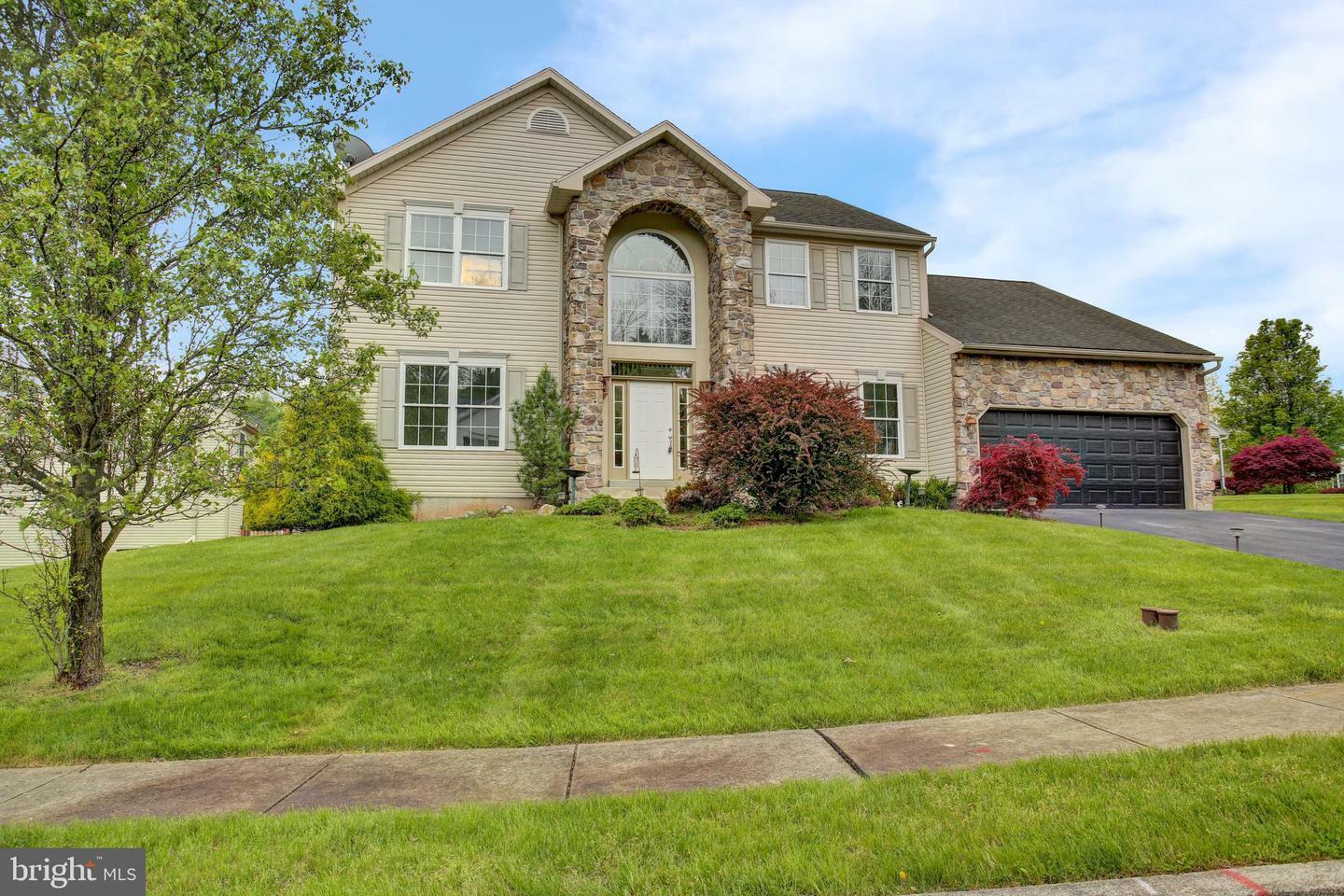 Property Photo:  20 Hayden Circle  PA 19606 