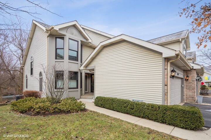 999 N Auburn Woods Drive  Palatine IL 60067 photo