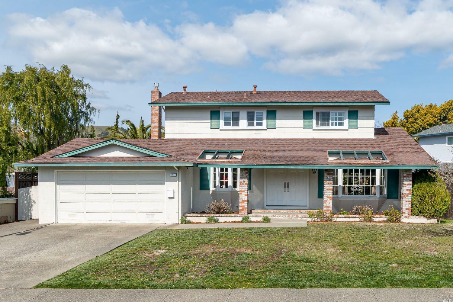 Property Photo:  191 San Luis Way  CA 94945 