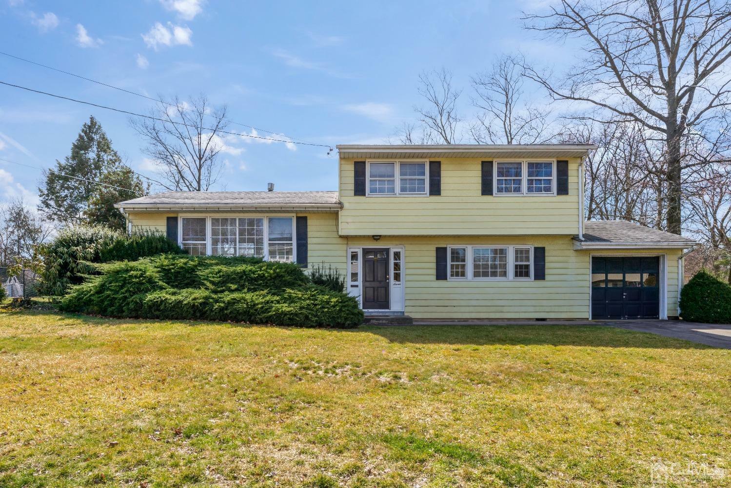 7 Westwood Road  East Brunswick NJ 08816 photo
