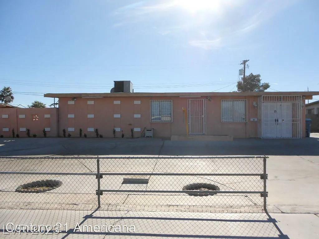 Property Photo:  1845 Vegas Valley Drive  NV 89169 