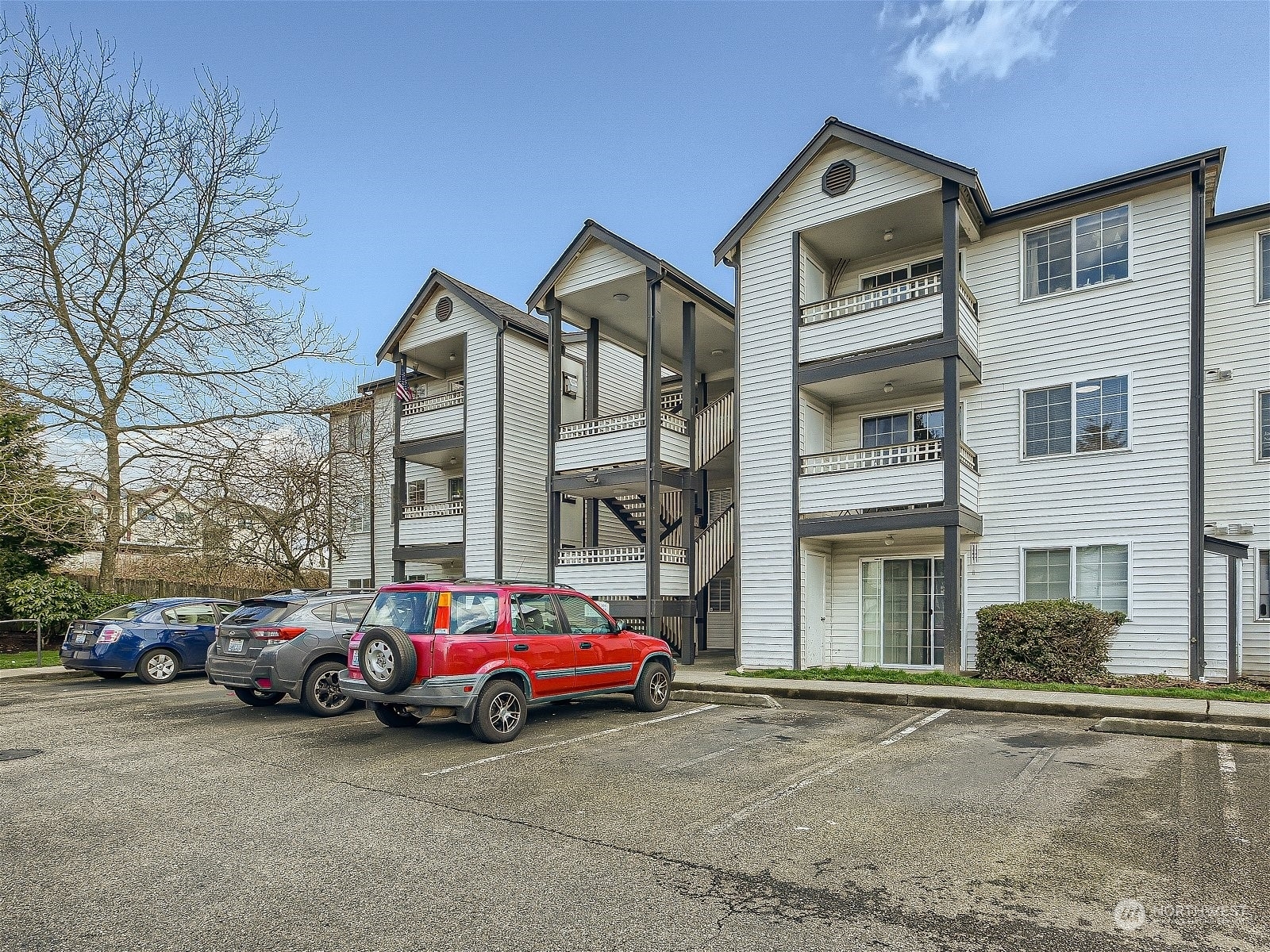 Property Photo:  10824 SE 170th Street B101  WA 98055 