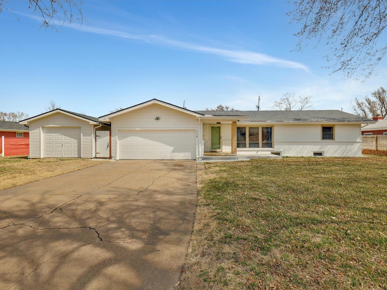 Property Photo:  2330 N Halstead  KS 67204 