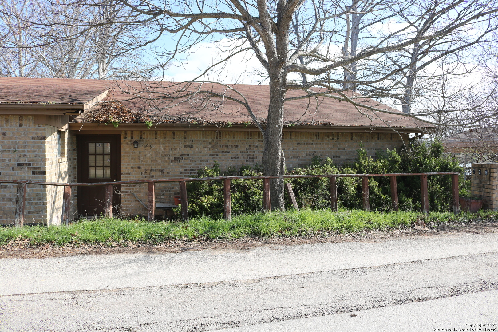 Property Photo: 729 Lakeside Pass TX 78130