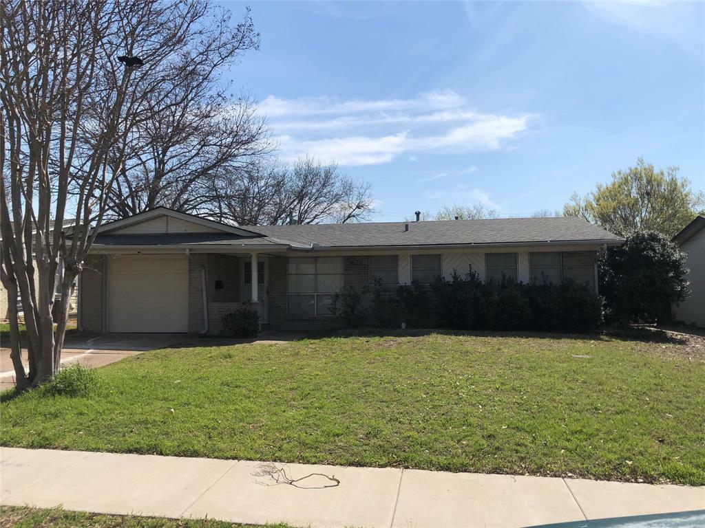 Property Photo:  3620 Flamingo Way  TX 75150 