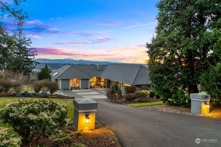 Property Photo: 187 Alderwood Drive WA 98532