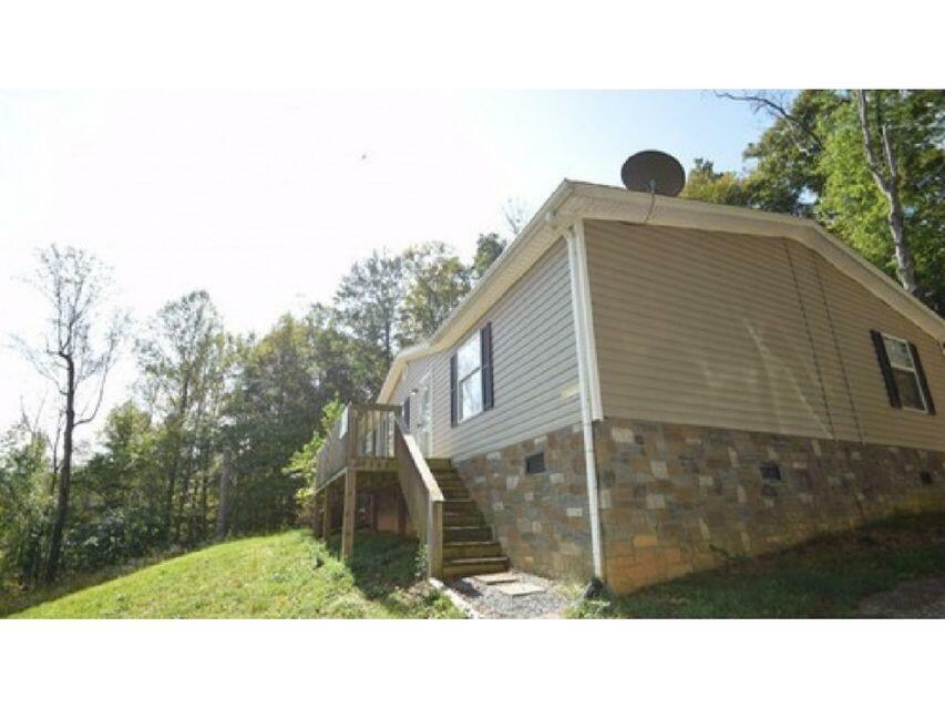 Property Photo:  1773 Rocky Hollow Road  TN 37659 