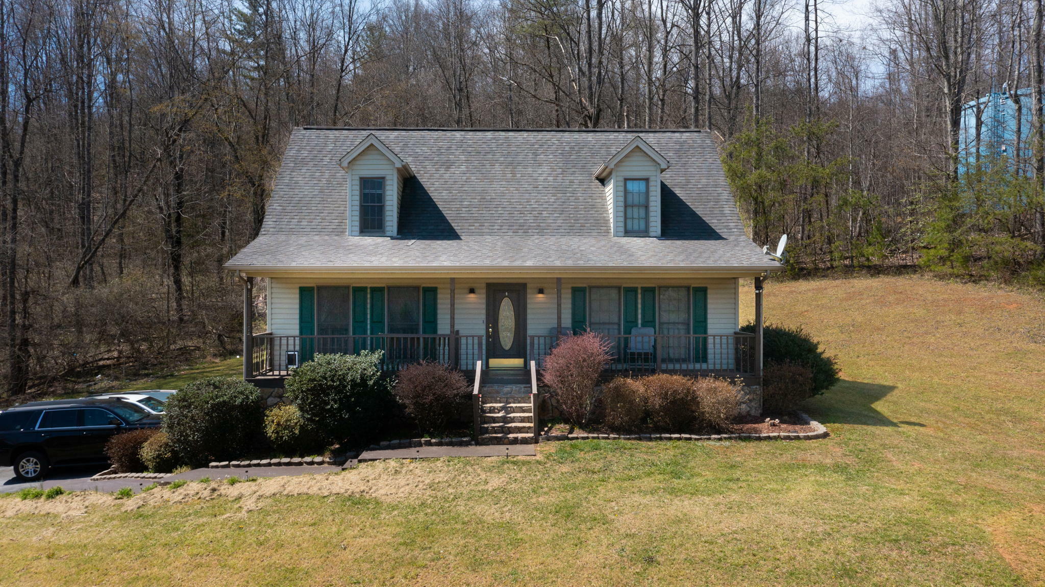 Property Photo:  129 Low Gap Road  TN 37643 