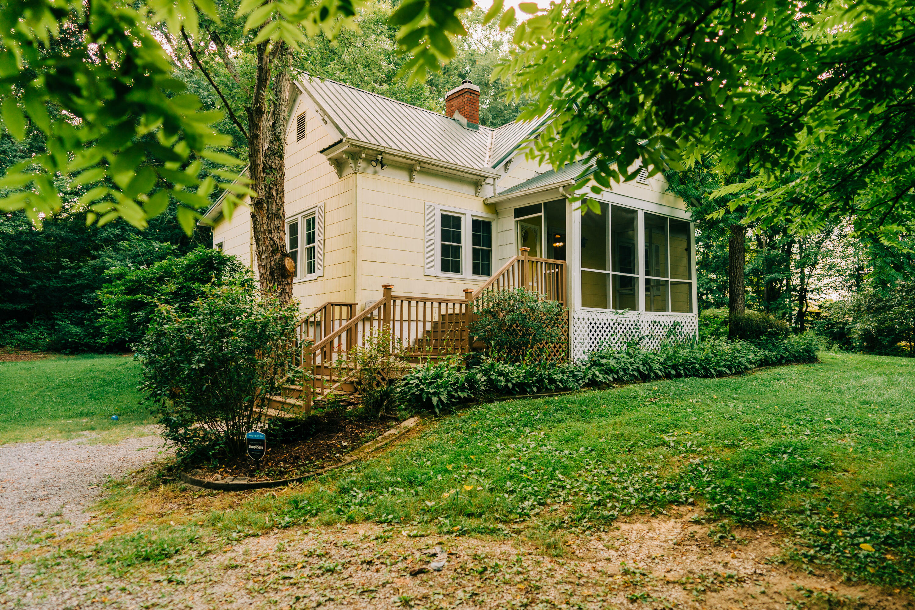 Property Photo:  10955 Baileyton Road  TN 37745 