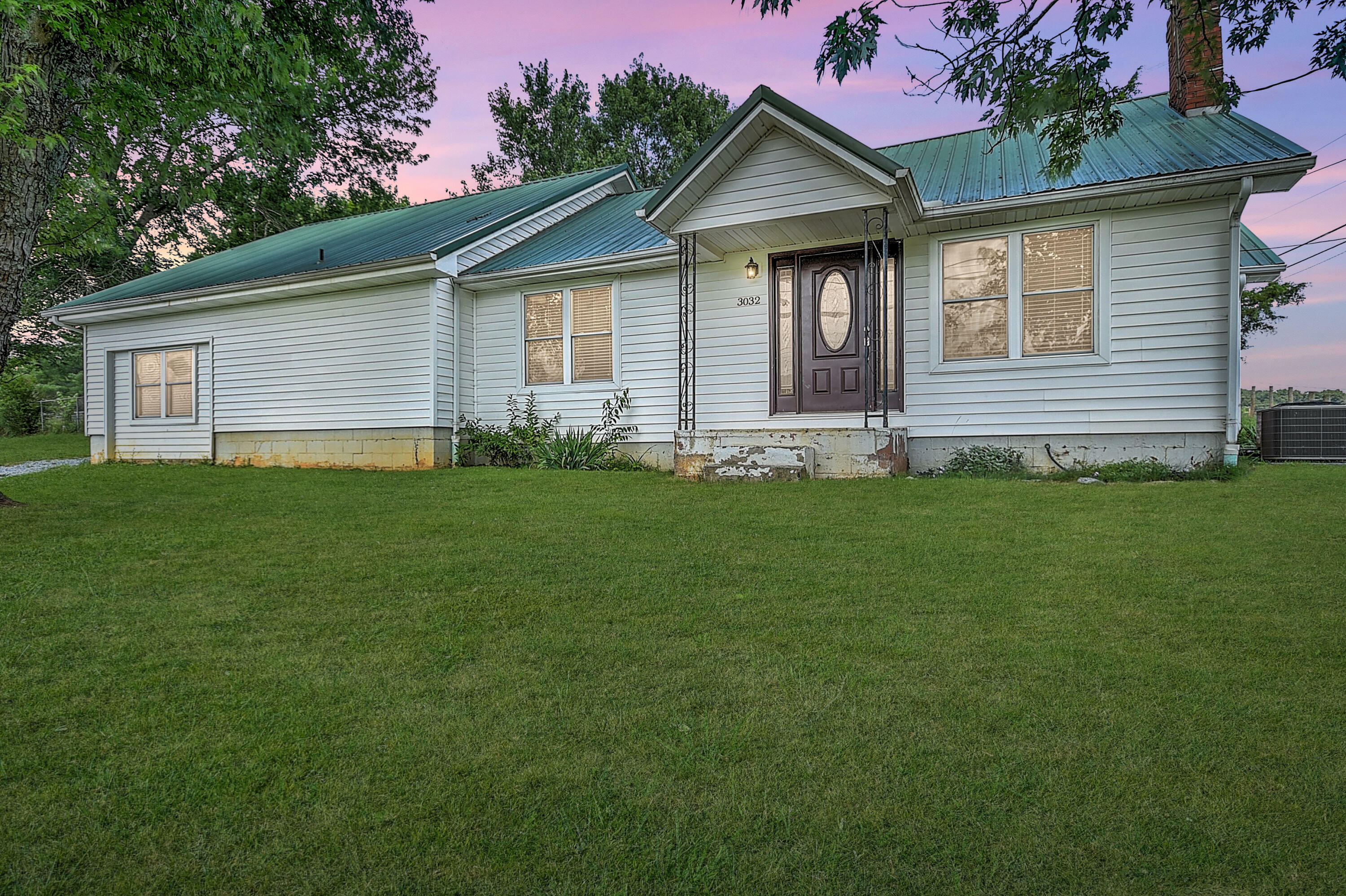 Property Photo:  3032 Asheville Highway  TN 37743 