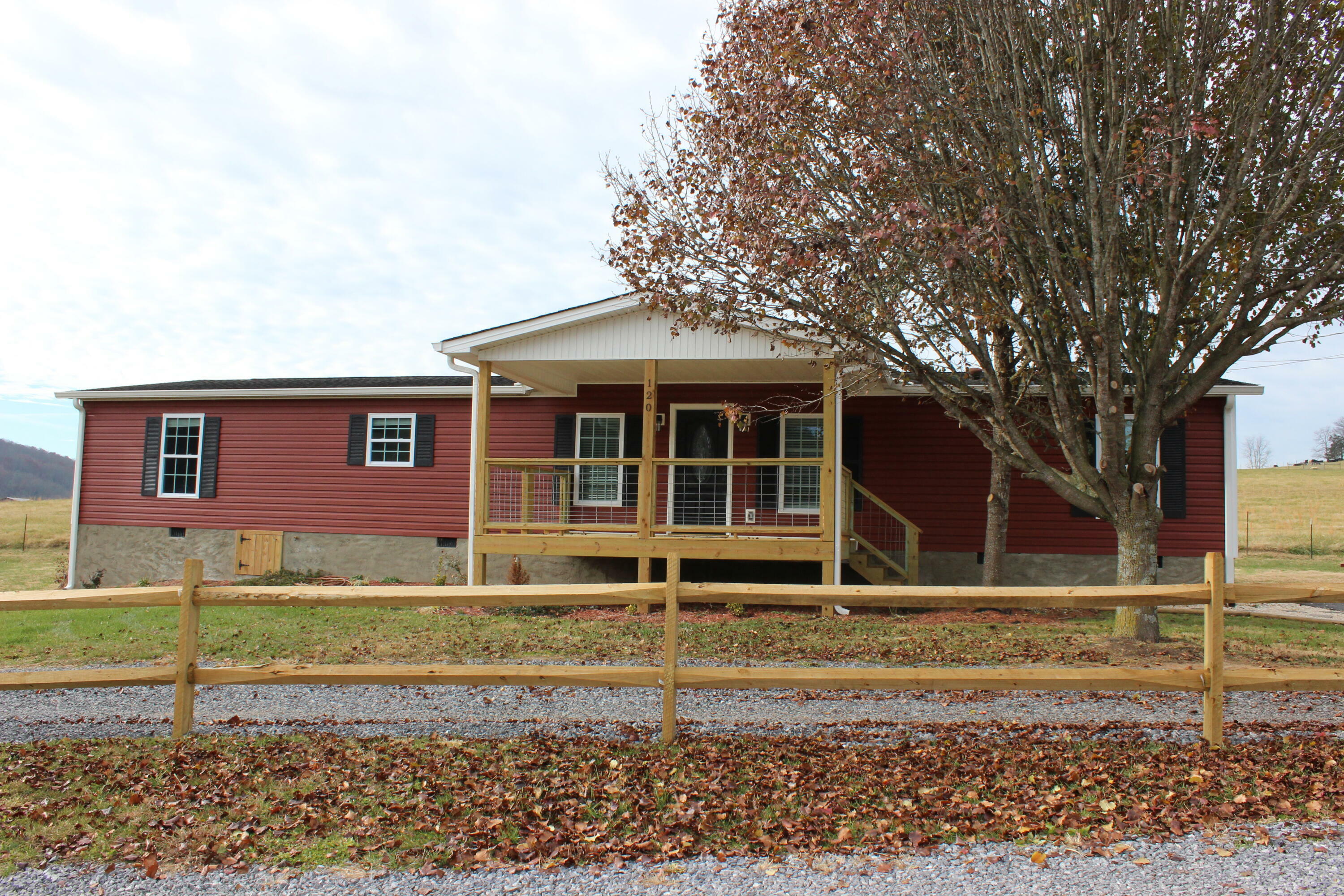 Property Photo:  120 Rogers Drive  TN 37690 