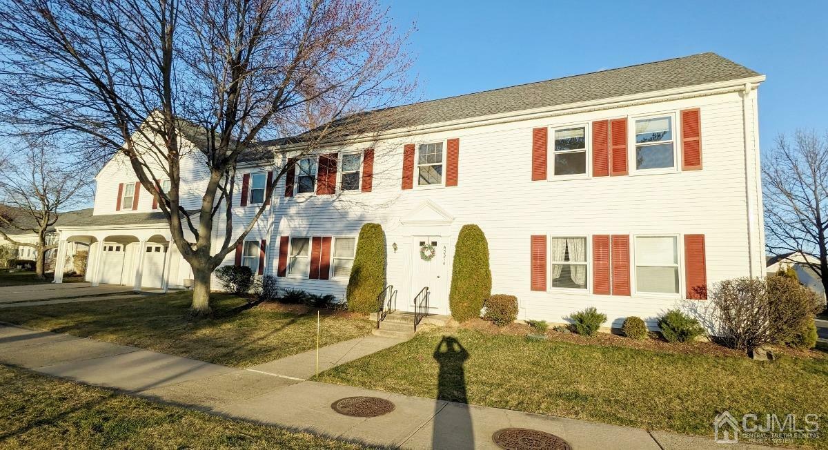 Property Photo:  537 Old Nassau Road N  NJ 08831 