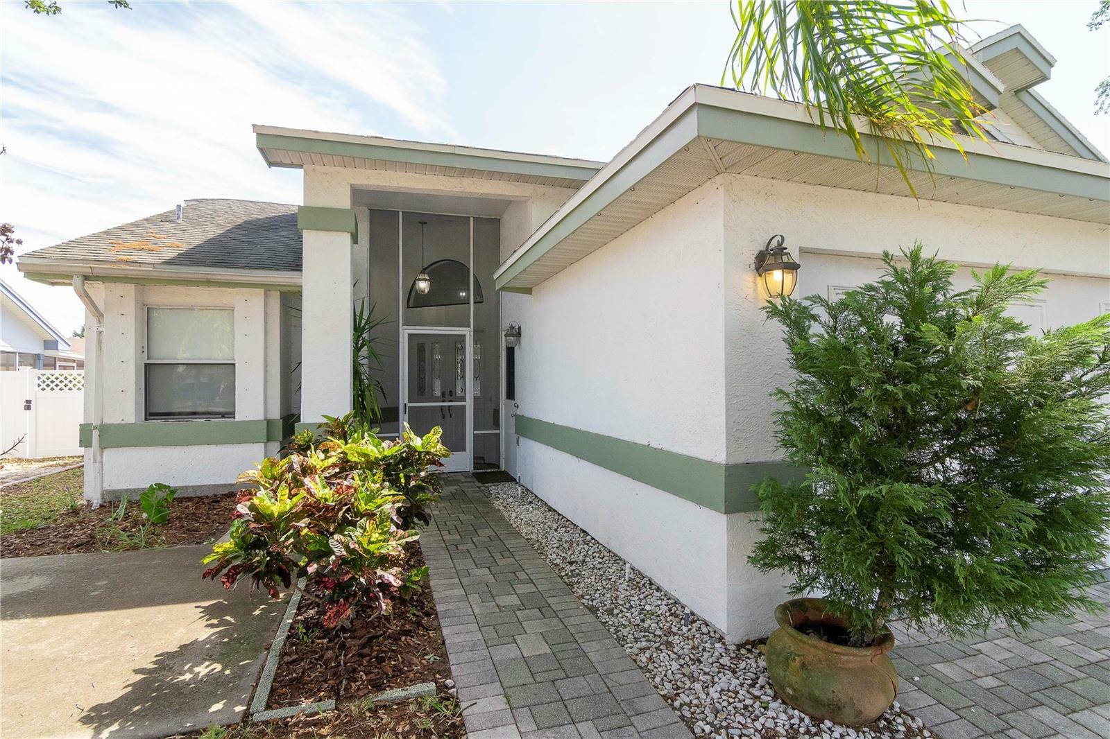 Property Photo:  4986 Harbor Woods Drive  FL 34683 