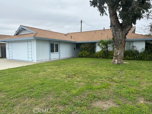 Property Photo:  10471 Sunday Drive  CA 92646