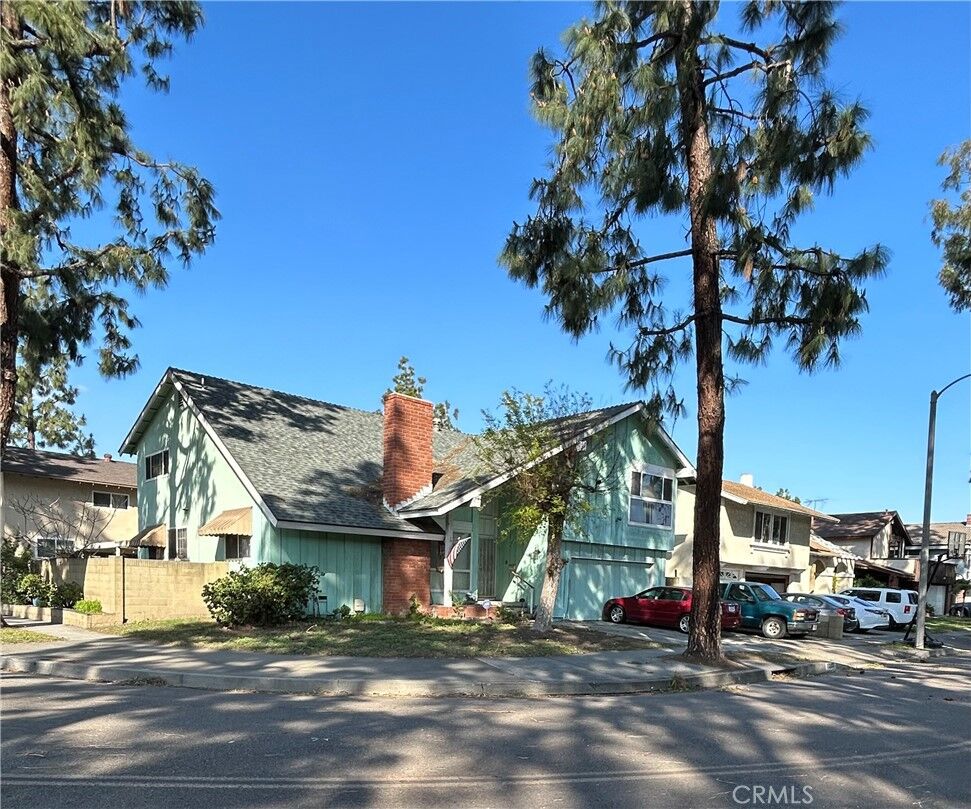 Property Photo:  11203 Beach Street  CA 90703 