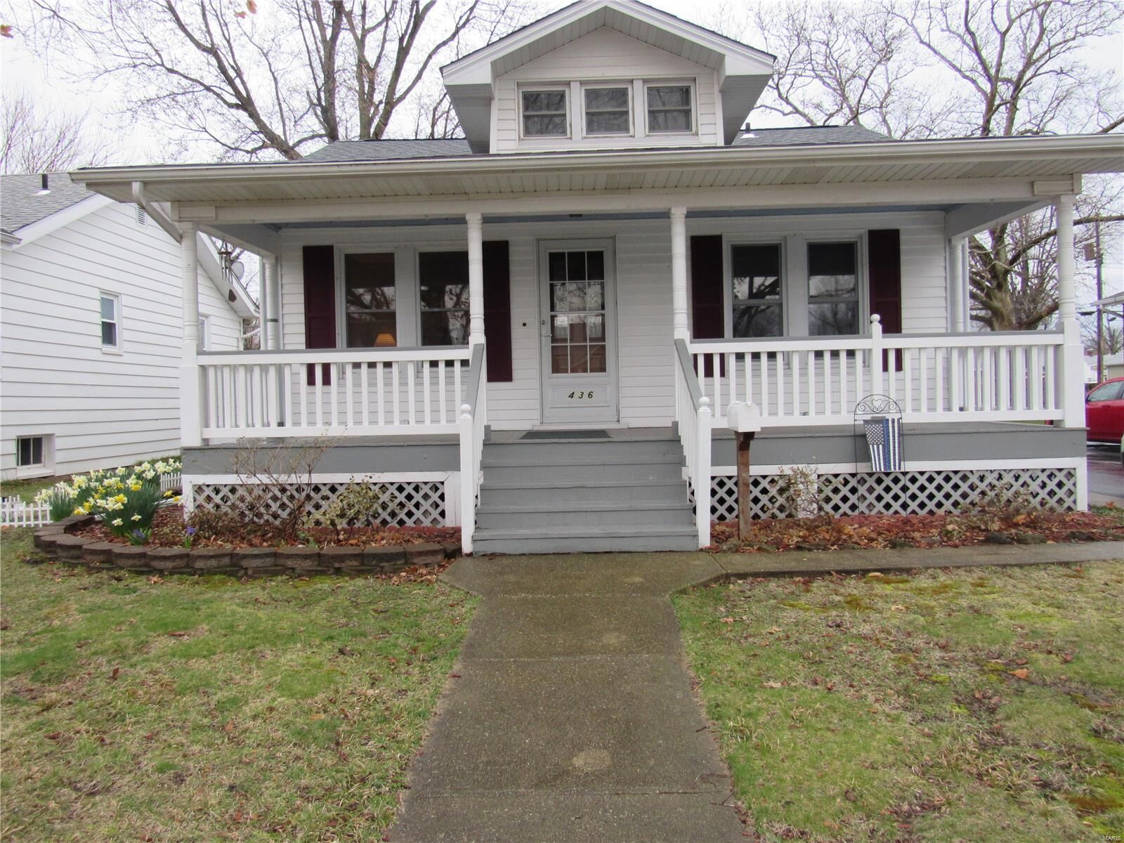 Property Photo:  436 Tipton Avenue  IL 62095 