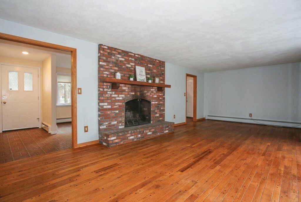 Property Photo:  240 North Rd  MA 01776 