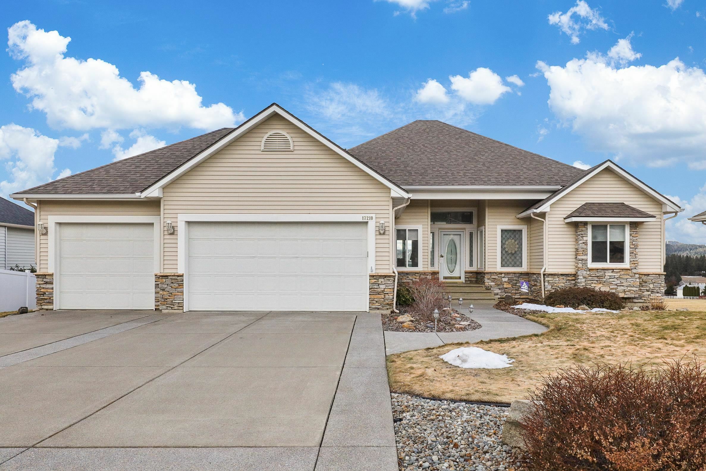 Property Photo: 17210 E Galaxy Ln WA 99016