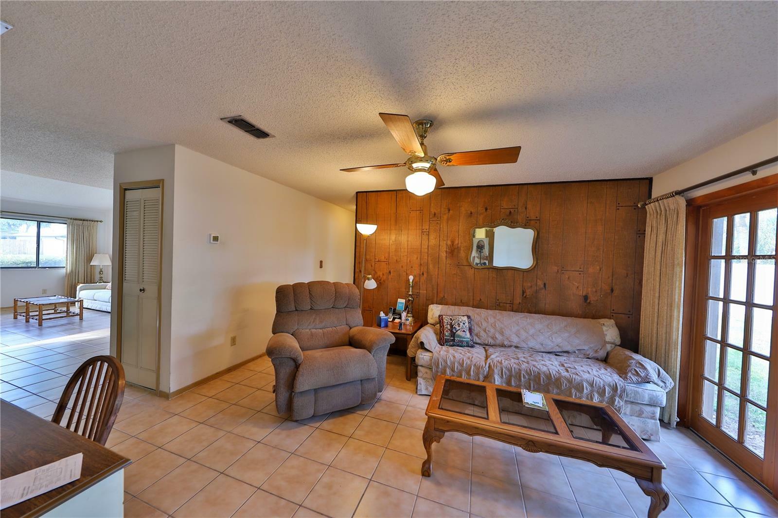 Property Photo: 8219 Imber Street FL 32825
