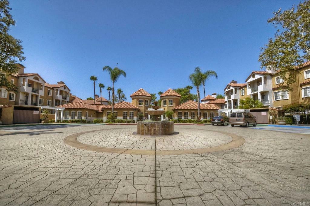 Property Photo: 2020 Camino De La Reina Unit 2207 CA 92108