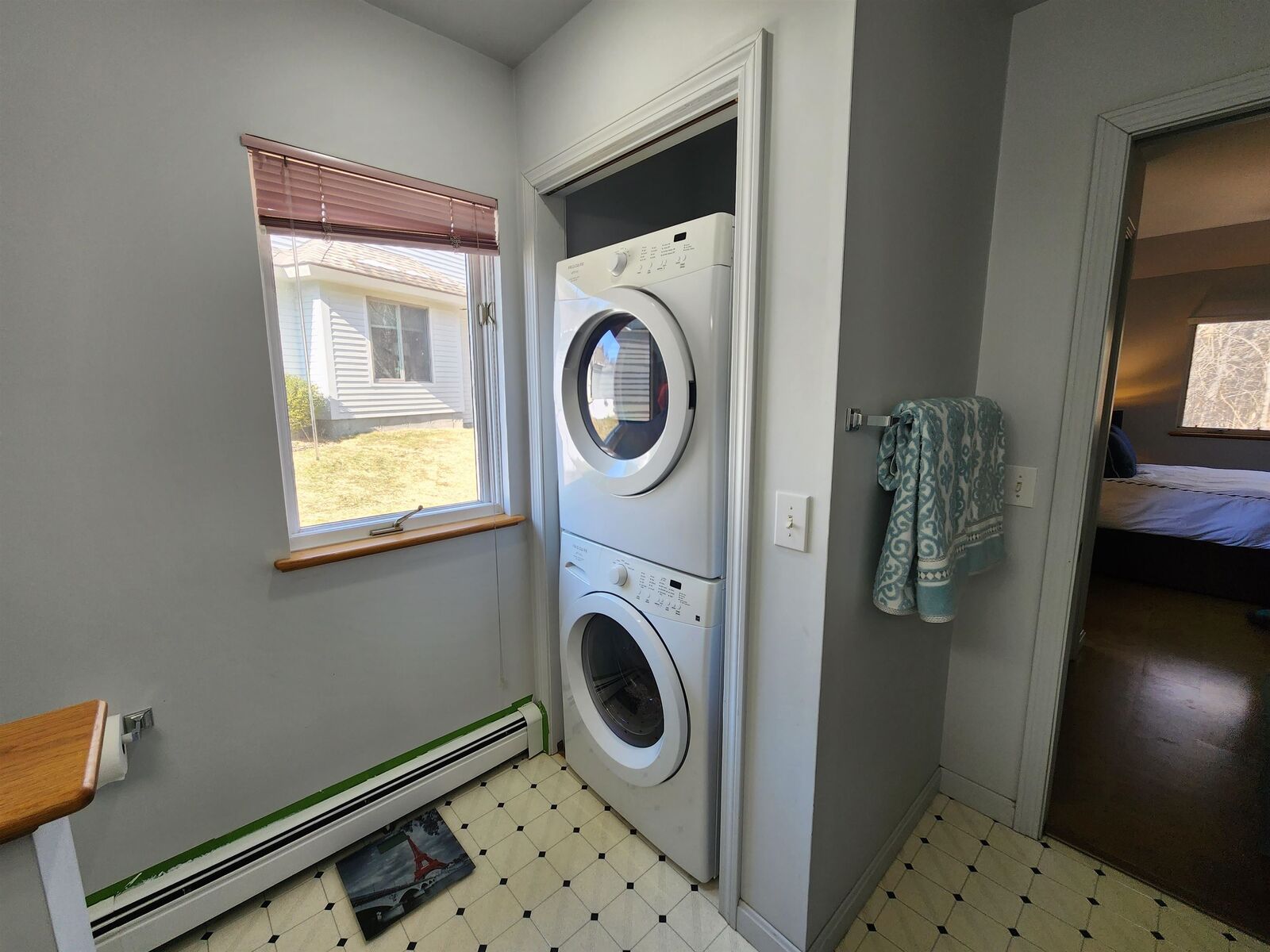 Property Photo: 7 Cottage Court VT 05001