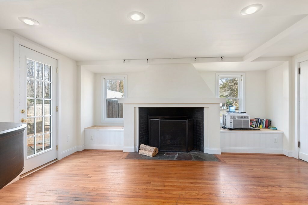 Property Photo:  29 Washington Ln  MA 02066 