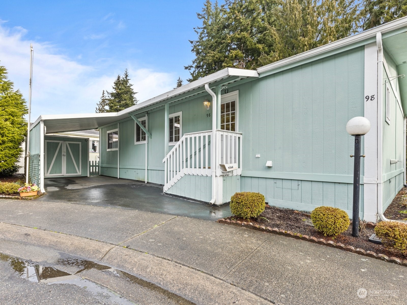 Property Photo:  5810 Fleming Street 98  WA 98203 