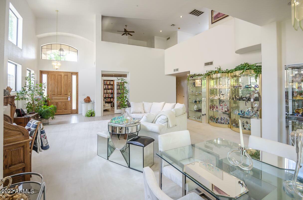 Property Photo: 7525 E Gainey Ranch Road 189 AZ 85258