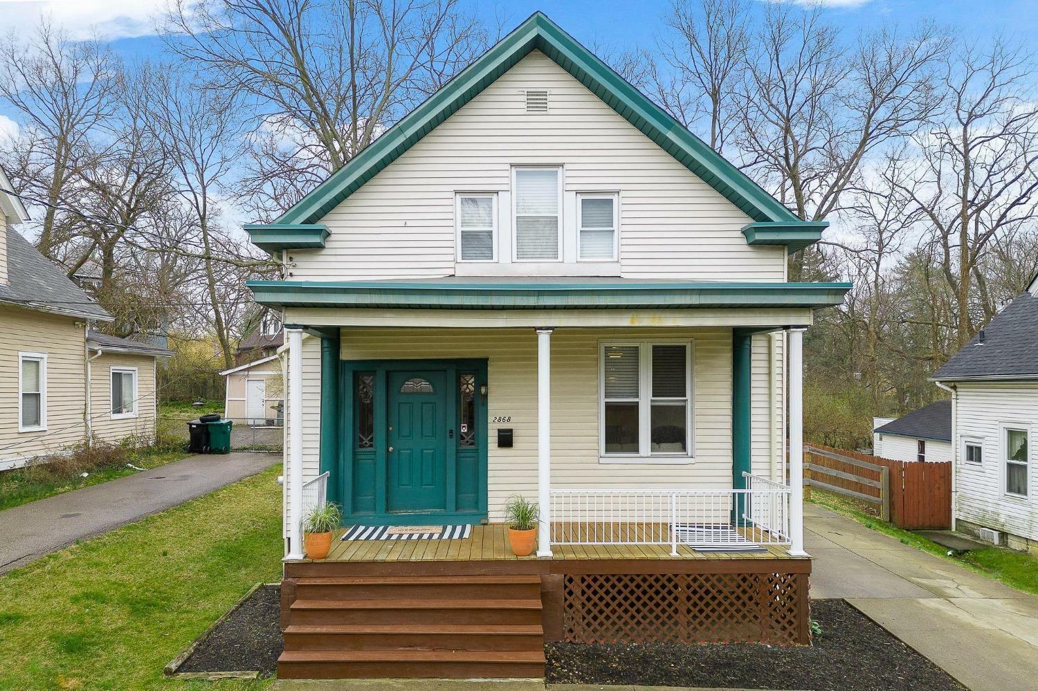 Property Photo:  2868 Dirheim Ave  OH 45211 