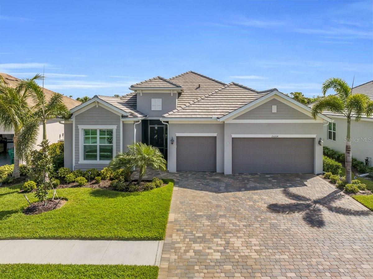 Property Photo:  25264 Longmeadow Drive  FL 33955 