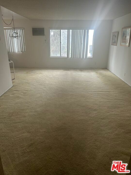 Property Photo: 6721 Springpark Avenue 3A CA 90056