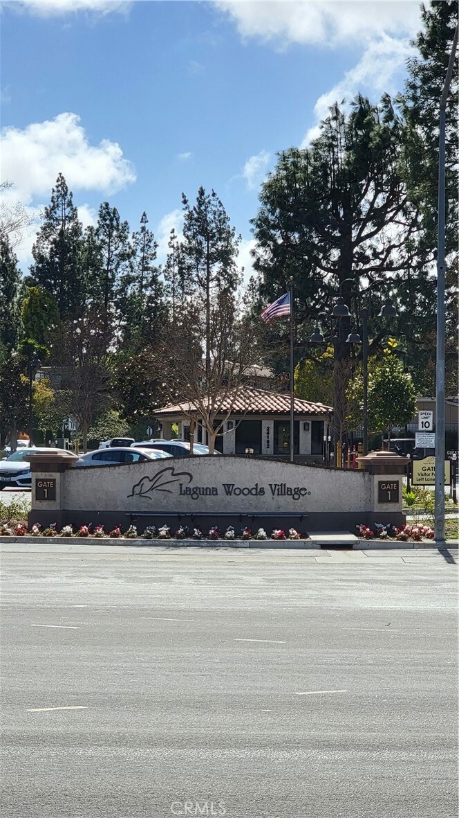 3189 Via Buena Vista B  Laguna Woods CA 92637 photo