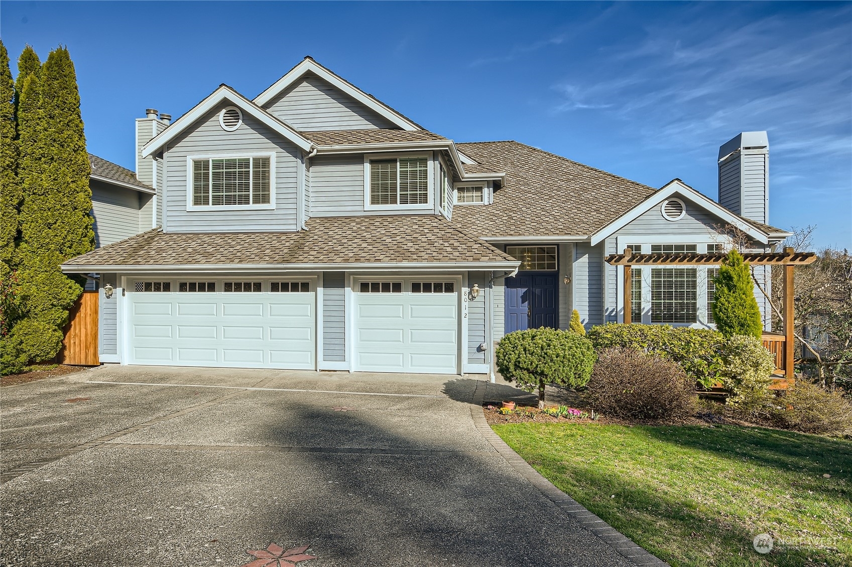 Property Photo: 8012 129th Place SE WA 98056